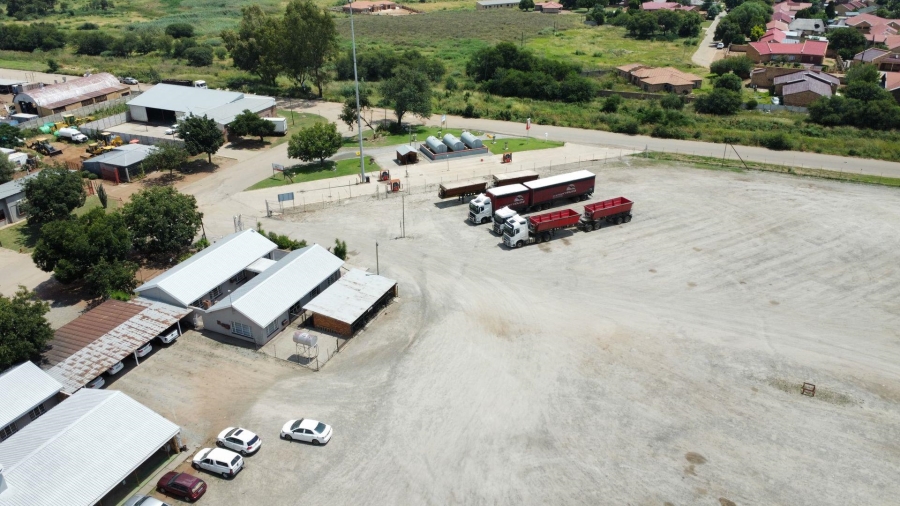 Commercial Property for Sale in Klerksdorp Industrial North West